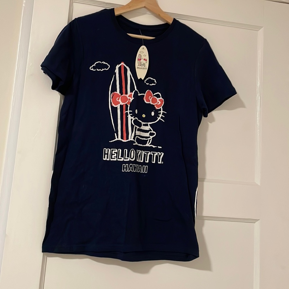 NWT Hello Kitty Hawaii T-Shirt